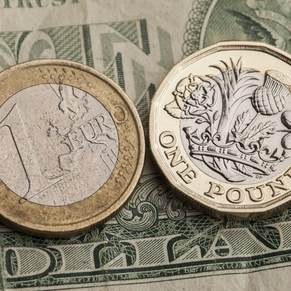 US Dollar Fights Back Against the Euro and Pound